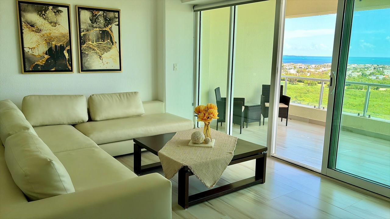 Departamento en renta en Isola Puerto Cancún foto 1