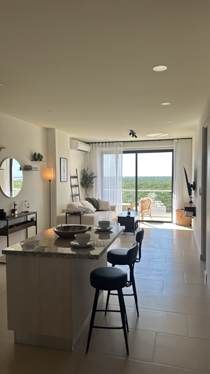 Departamento en renta en Avenida Huayacán foto 1