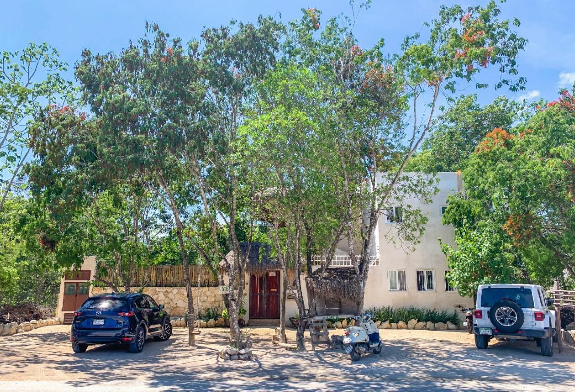Edificio en venta en Tumben Kaa foto 1