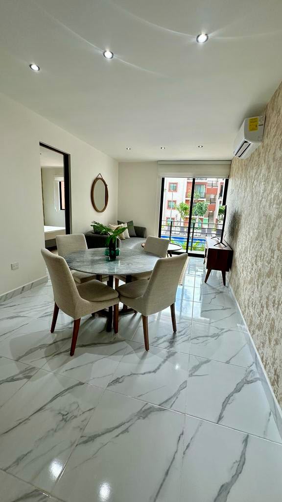 Departamento en renta en Residencial Ombú, Avenida Huayacán foto 1