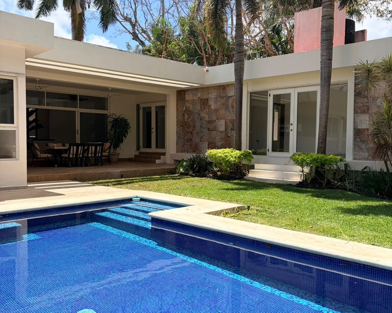 Residencia en renta en Residencial Campestre foto 1