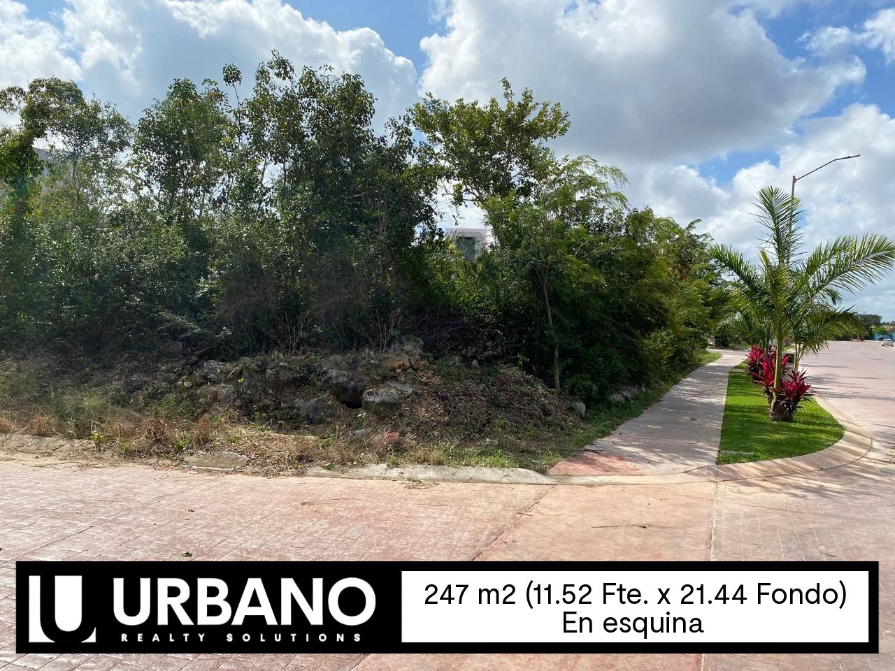 Lote en venta en SM 337, Residencial Vía Cumbres foto 1