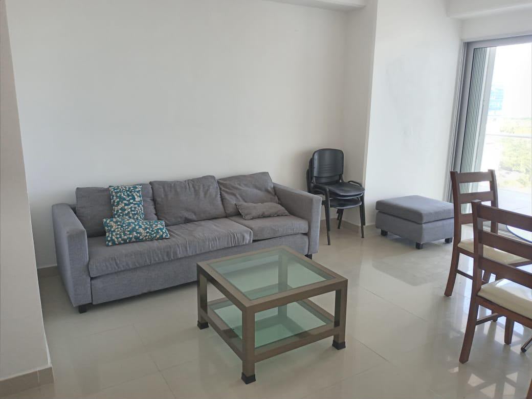 Departamento en renta en Malecón foto 1