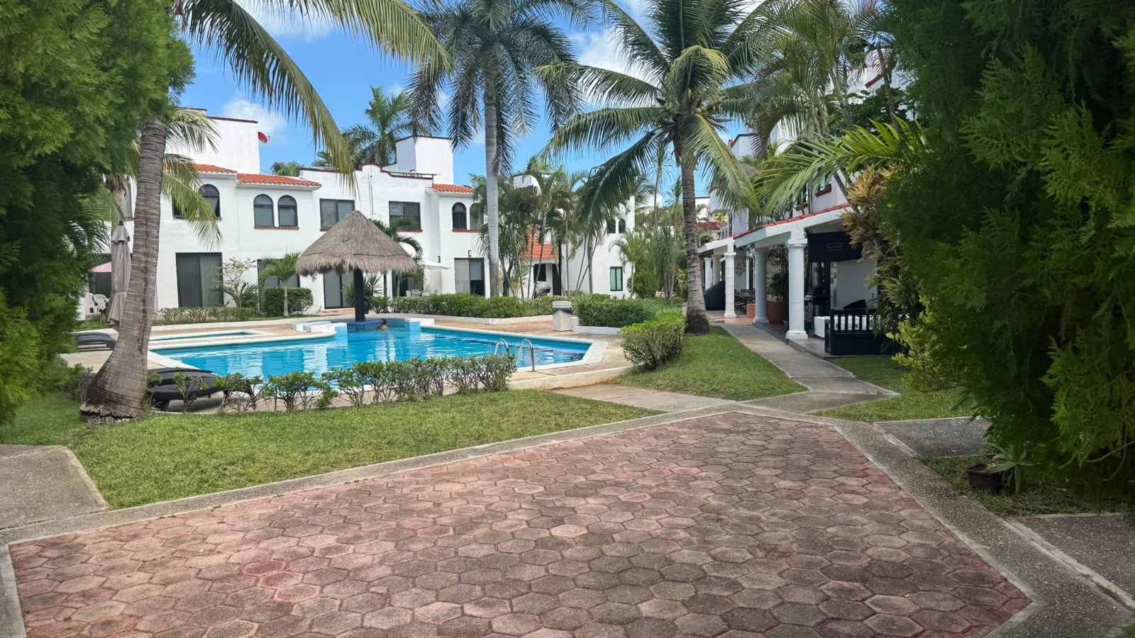 Casa en venta en Residencial Portofino SM 18 foto 1