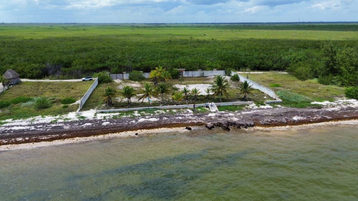 Terreno en venta en Bahía Petempich foto 1