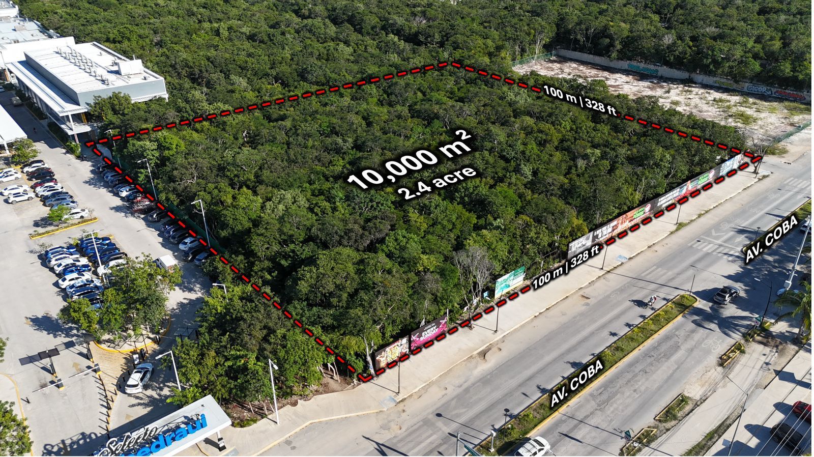 Terreno comercial en venta en Avenida Cobá foto 1
