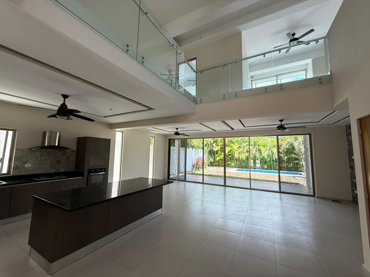 Casa en venta en Lagos del Sol foto 1