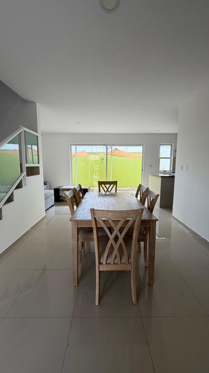 Casa en renta en Sin zona foto 1
