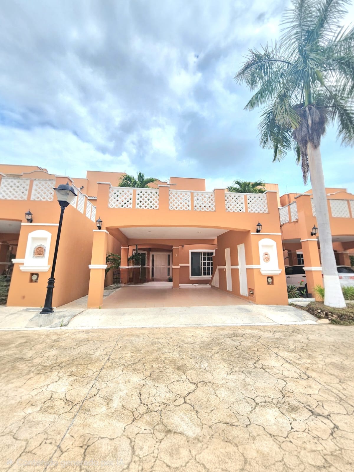 Casa en venta en Residencial Coral Riviera foto 1