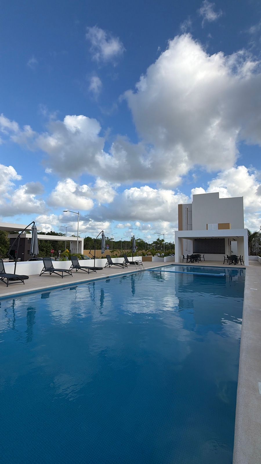 Departamento en renta en Almaha Residencial, Avenida Huayacán foto 1