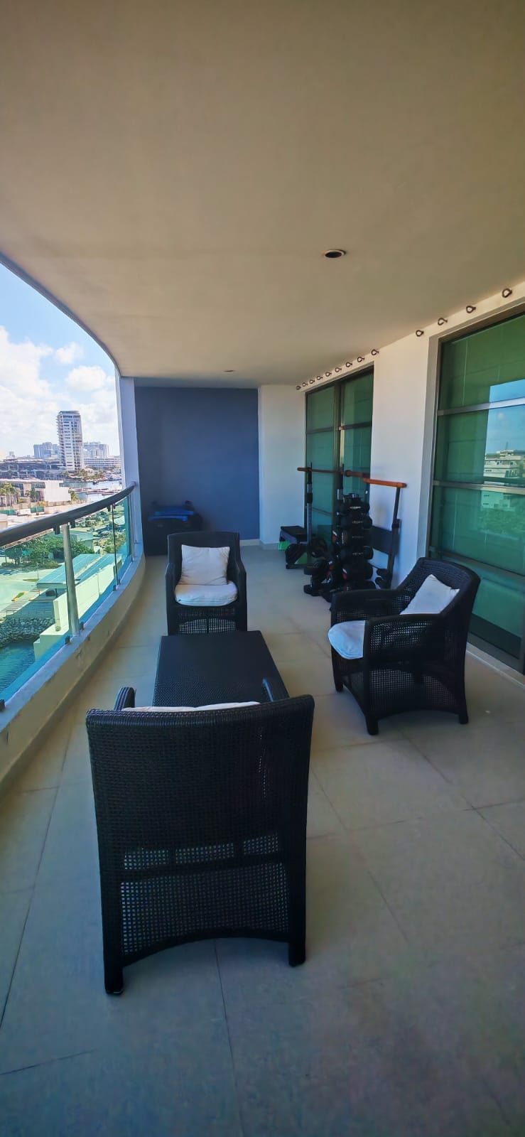 Departamento en venta en SLS Residences, Puerto Cancún foto 1