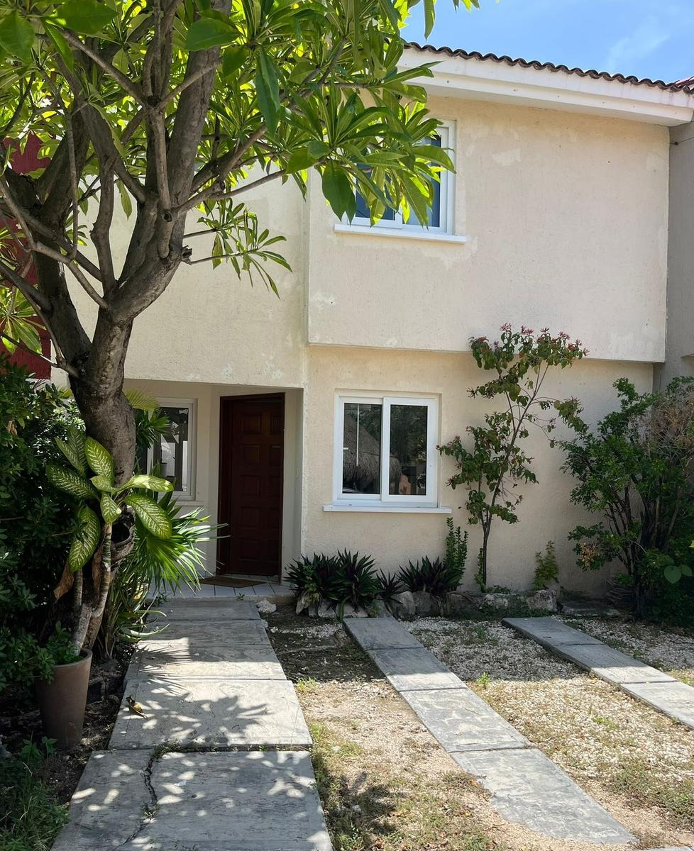 Casa en venta en SM 38 foto 1