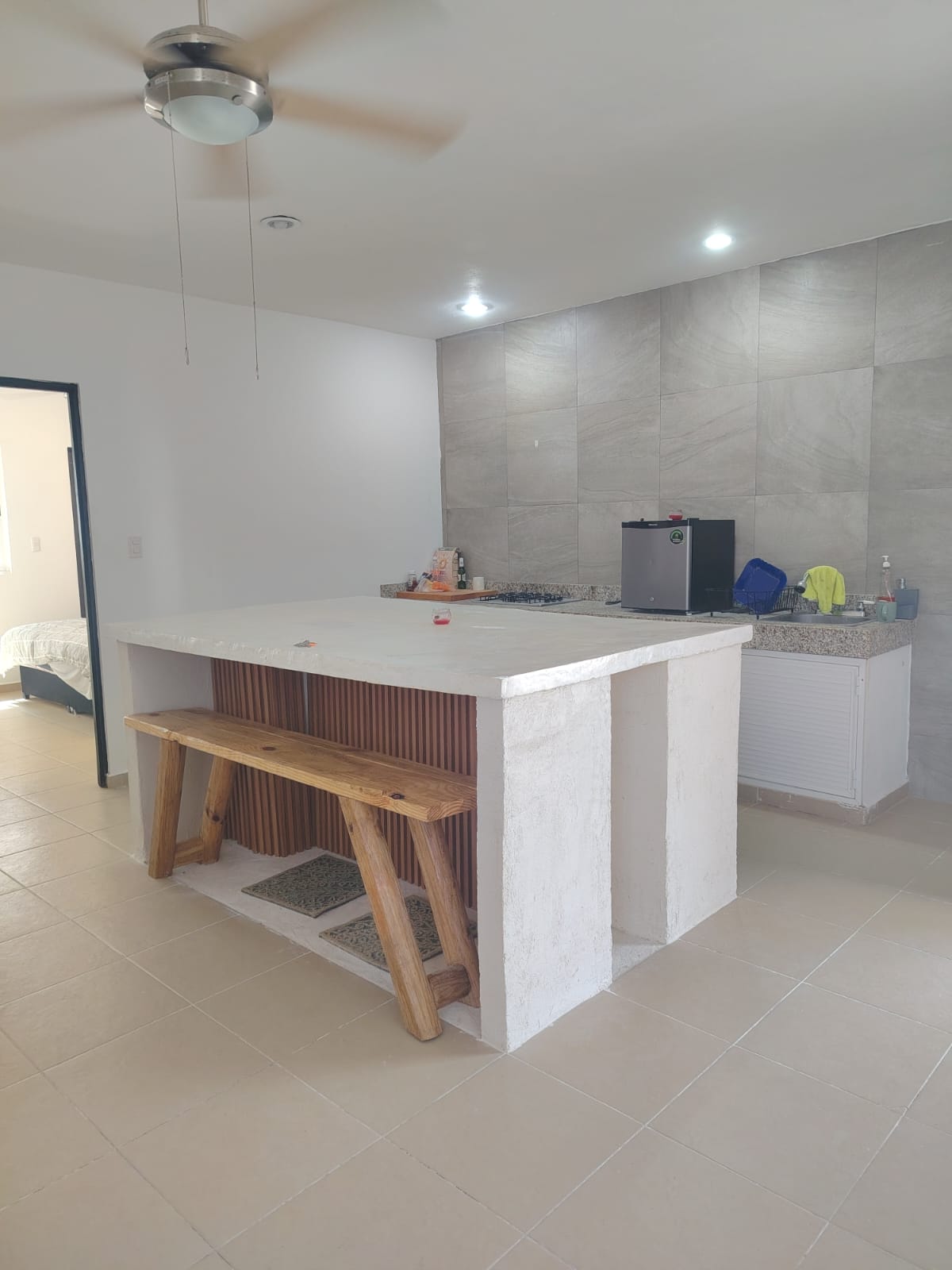 Departamento en renta en Residencial Los Olivos (entre Av. Huayacán y Av. Luis Donaldo Colosio) foto 1