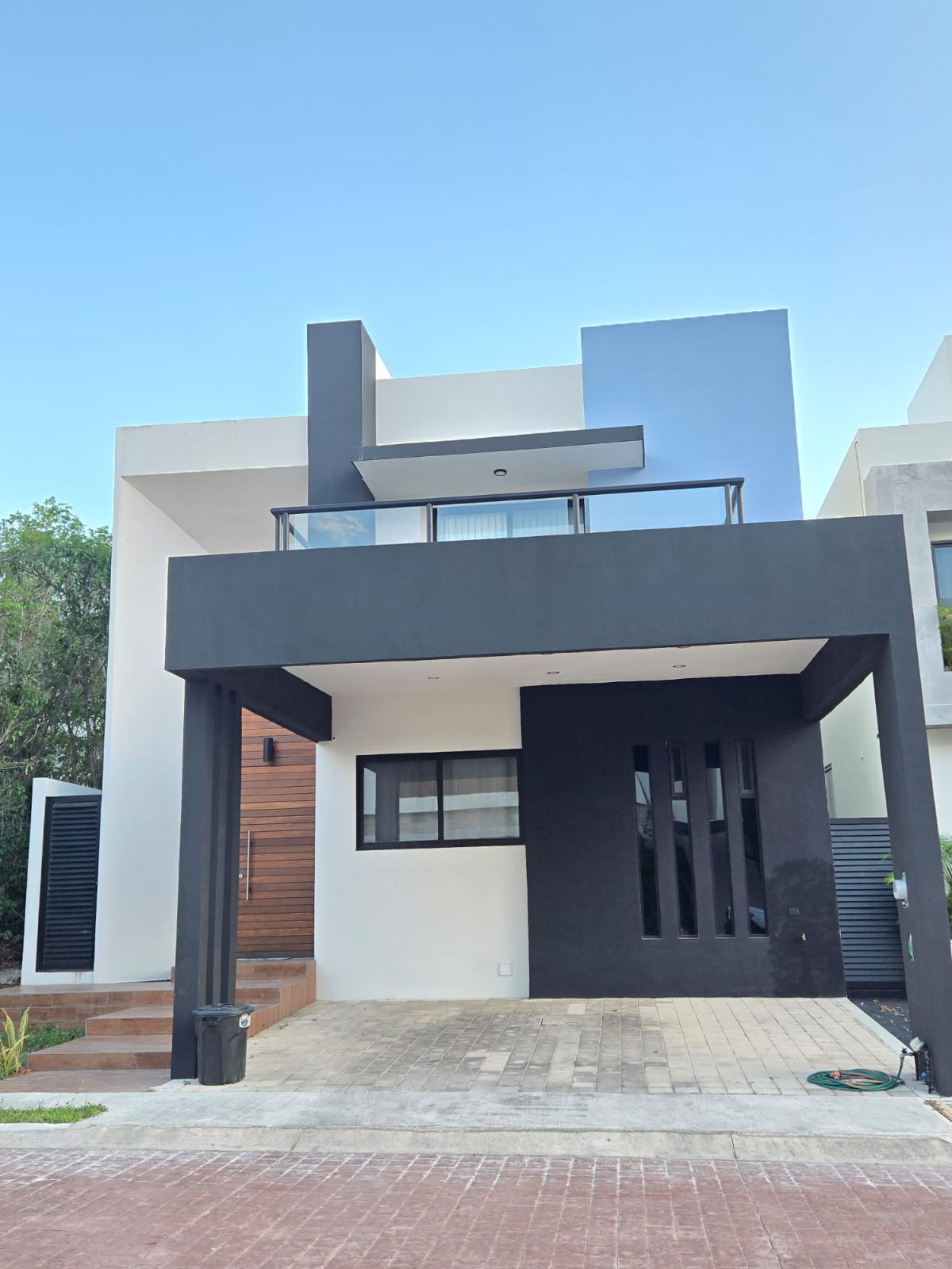 Casa en renta en Vía Cumbres (Avenida Huayacán) foto 1