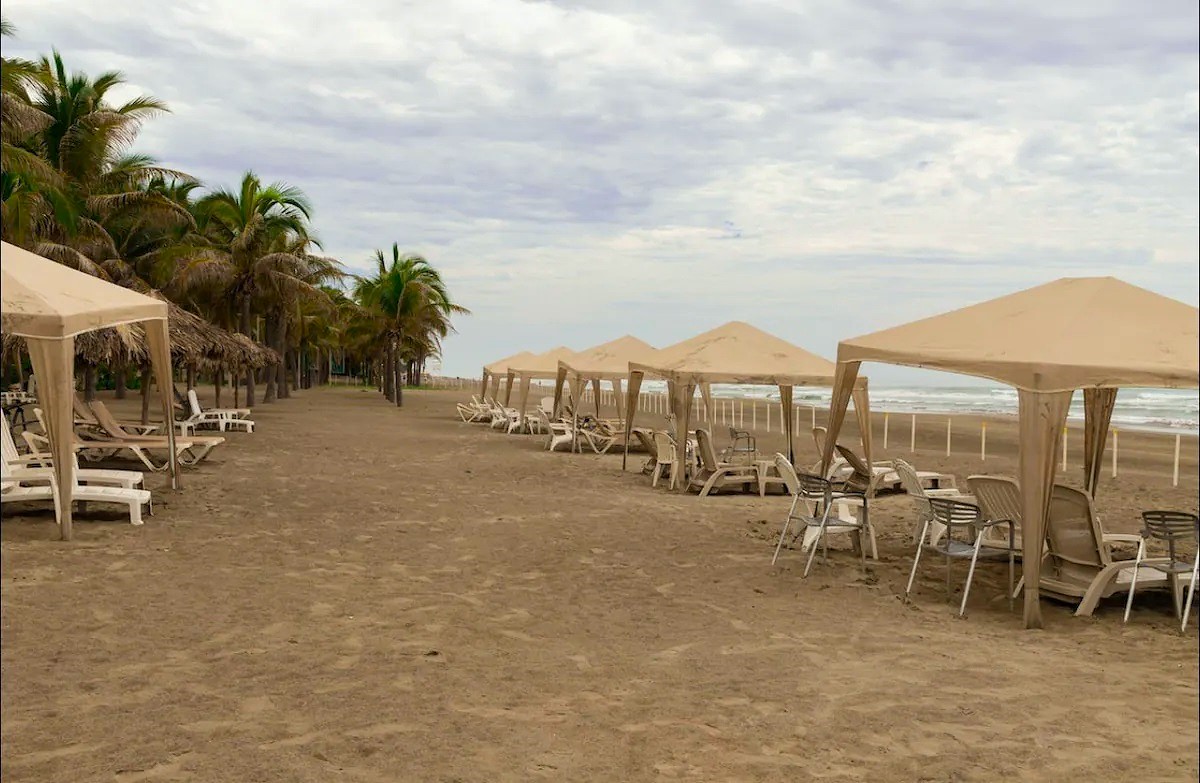 Departamento en Venta en Acapulco Diamante – 3 Rec. Amueblado, Frente al Mar ! 20