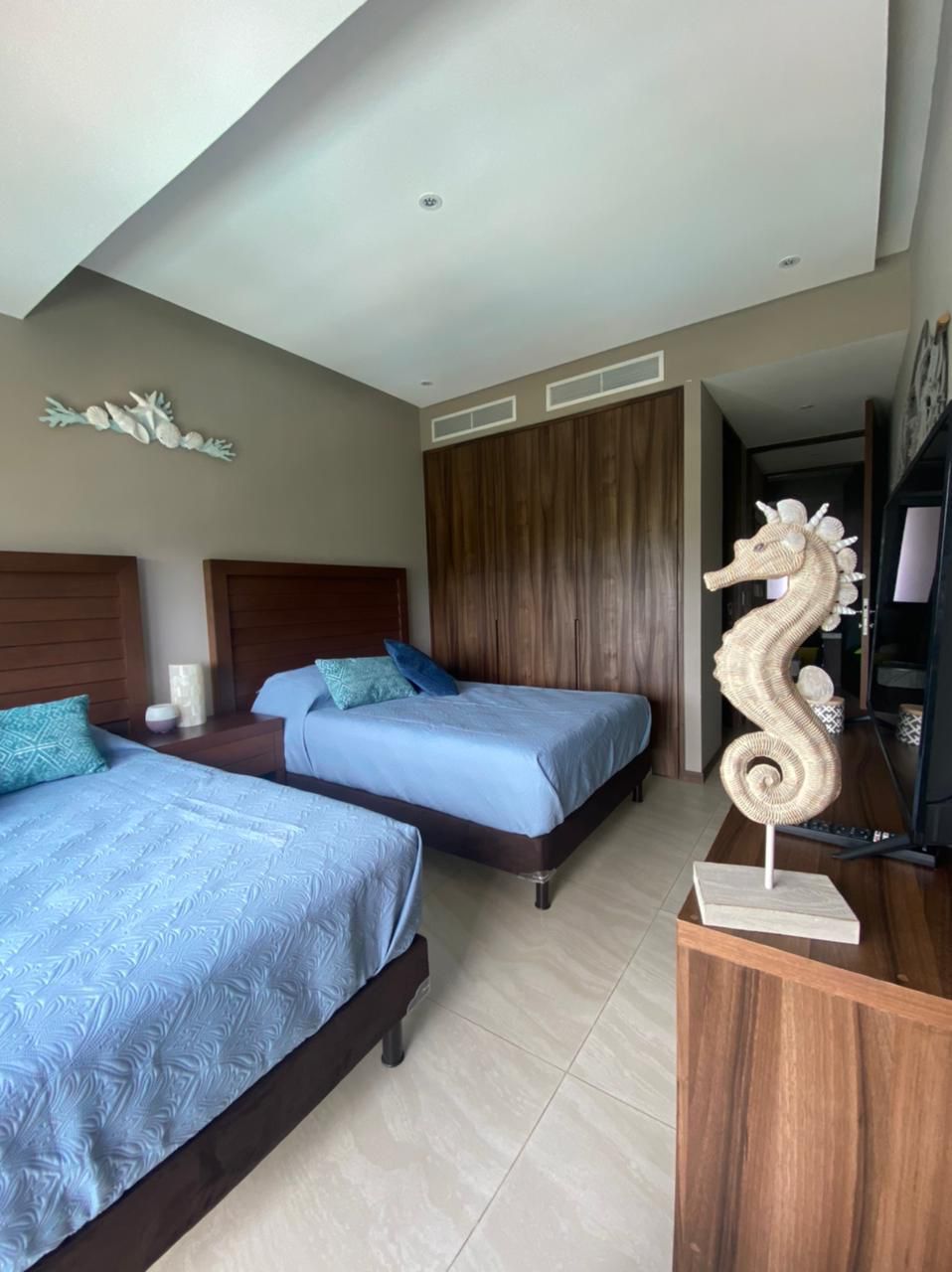 Departamento en Venta en Acapulco Diamante – 3 Rec. Amueblado, Frente al Mar ! 8