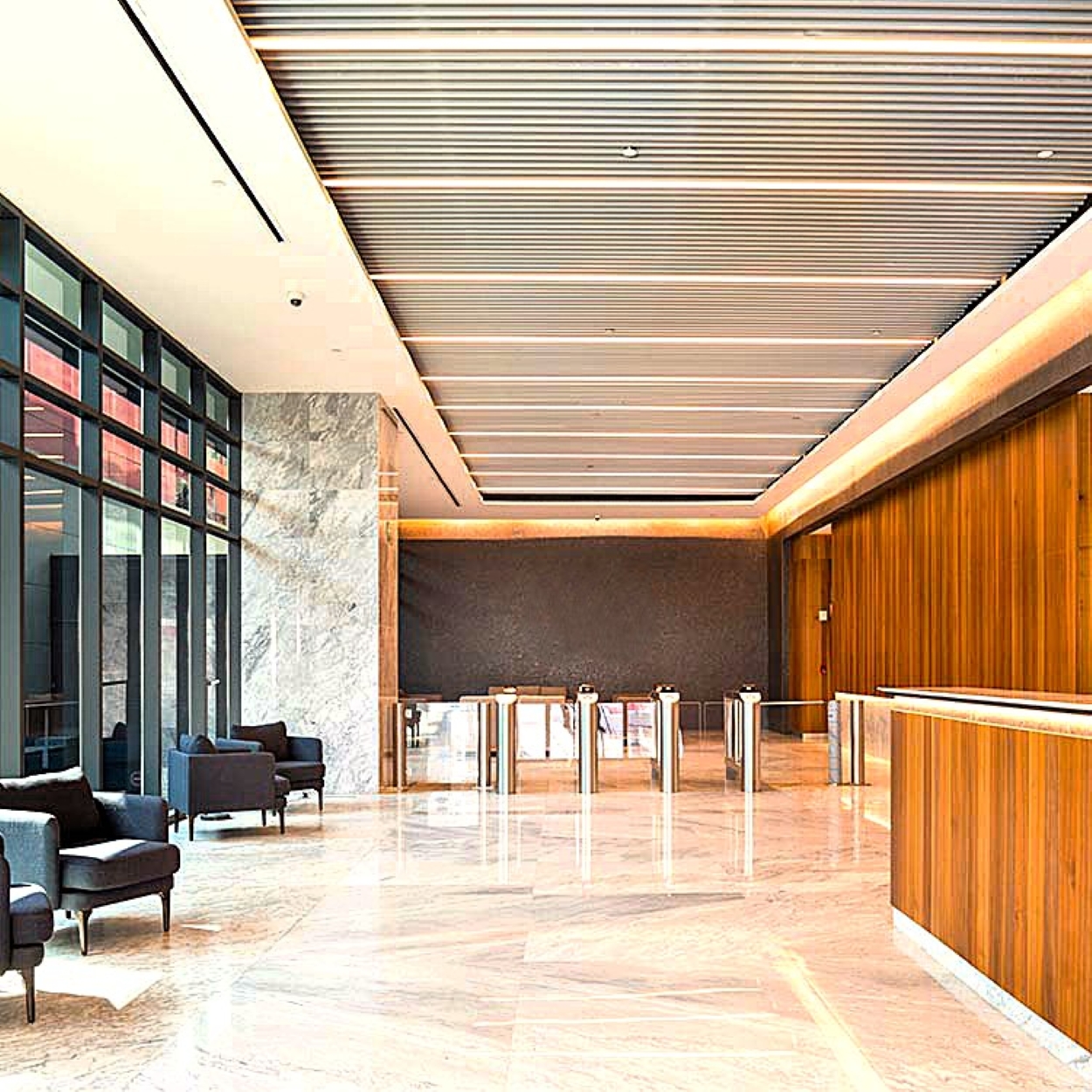 Comercial en renta, en Cuauhtémoc, Ciudad de México, 2 baños — Oficina en Renta – Roma Norte CDMX, Edificio AAA hasta para 10 Personas !