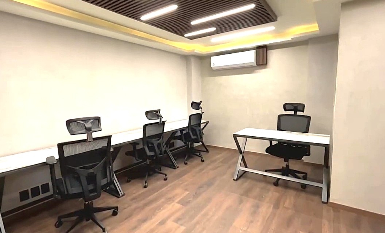 Comercial en renta, en Miguel Hidalgo, Ciudad de México, 2 baños — Oficina en Renta en Lomas de Chapultepec, CDMX - Amuebladas hasta 18 Personas ! (foto 4)