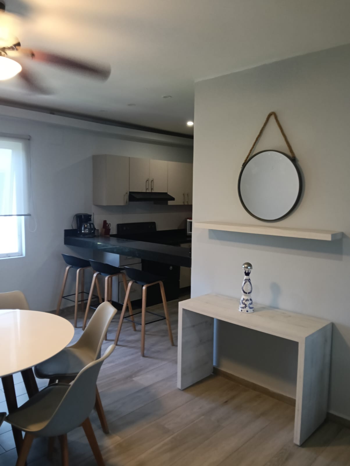 Departamento en venta, en PLAYA DEL CARMEN, Quintana Roo, 3 recámaras, 3 baños — EN VENTA DEPARTAMENTO TURNKEY LISTO PARA SER TU NUEVO HOGAR PLAYA DEL CARMEN!! 