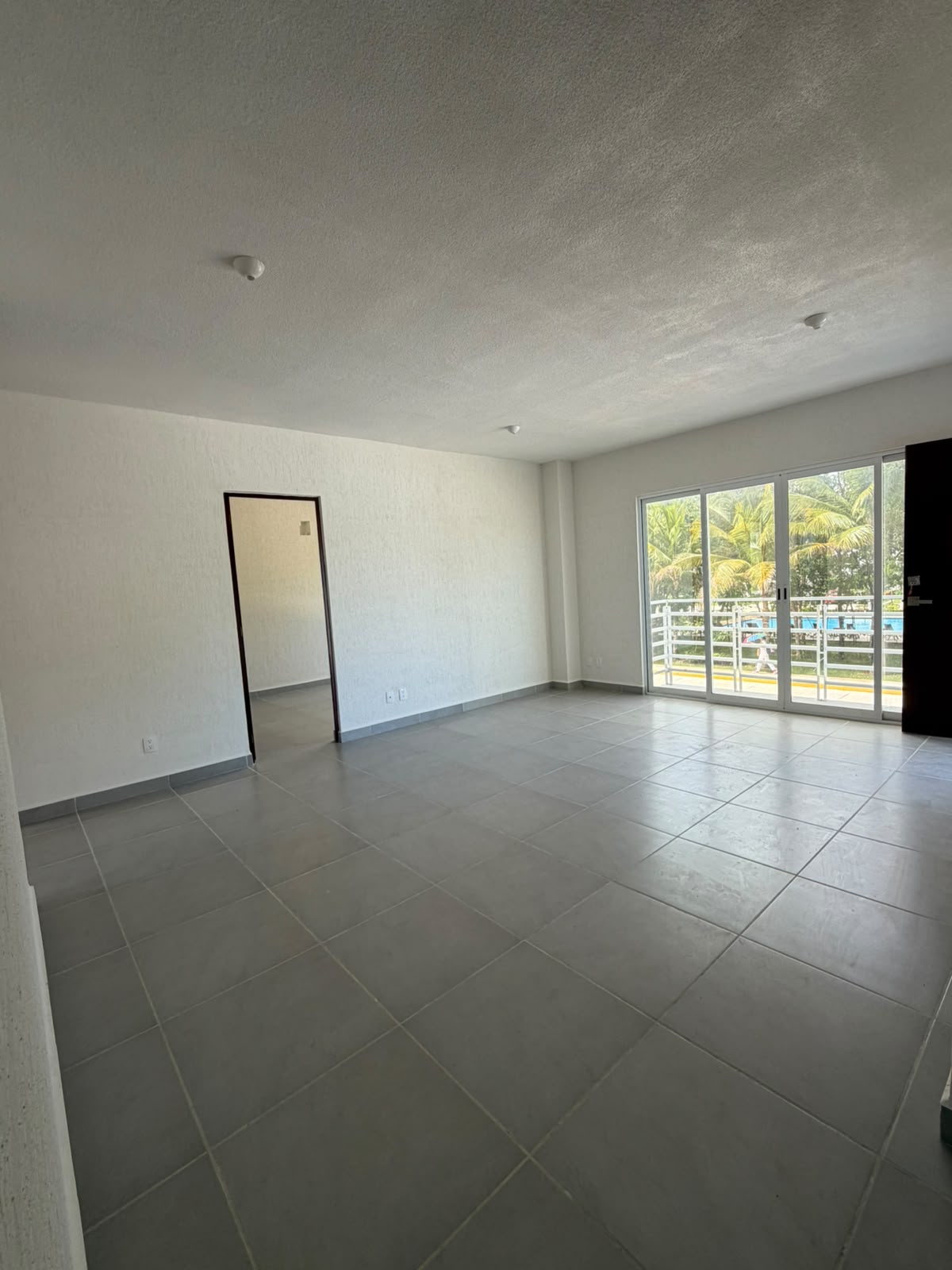 DEPARTAMENTO EN VENTA! 3 RECAMARAS, COCINA EQUIPADA Y 71 M2 DE COMODIDAD!! 4