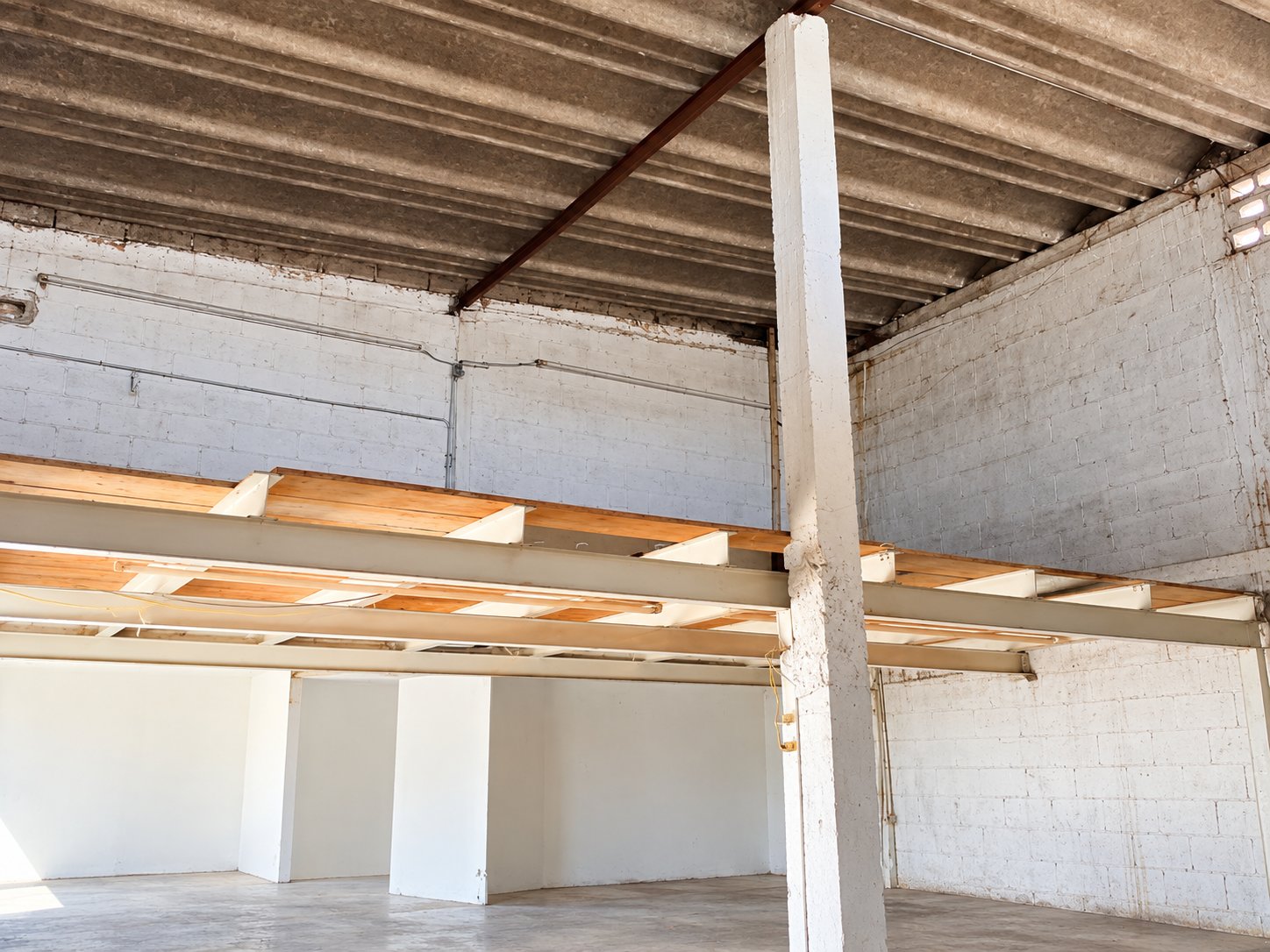 Comercial en renta, en cancun, Quintana Roo, 1 baños — Bodega en Renta SM 95 (foto 2)