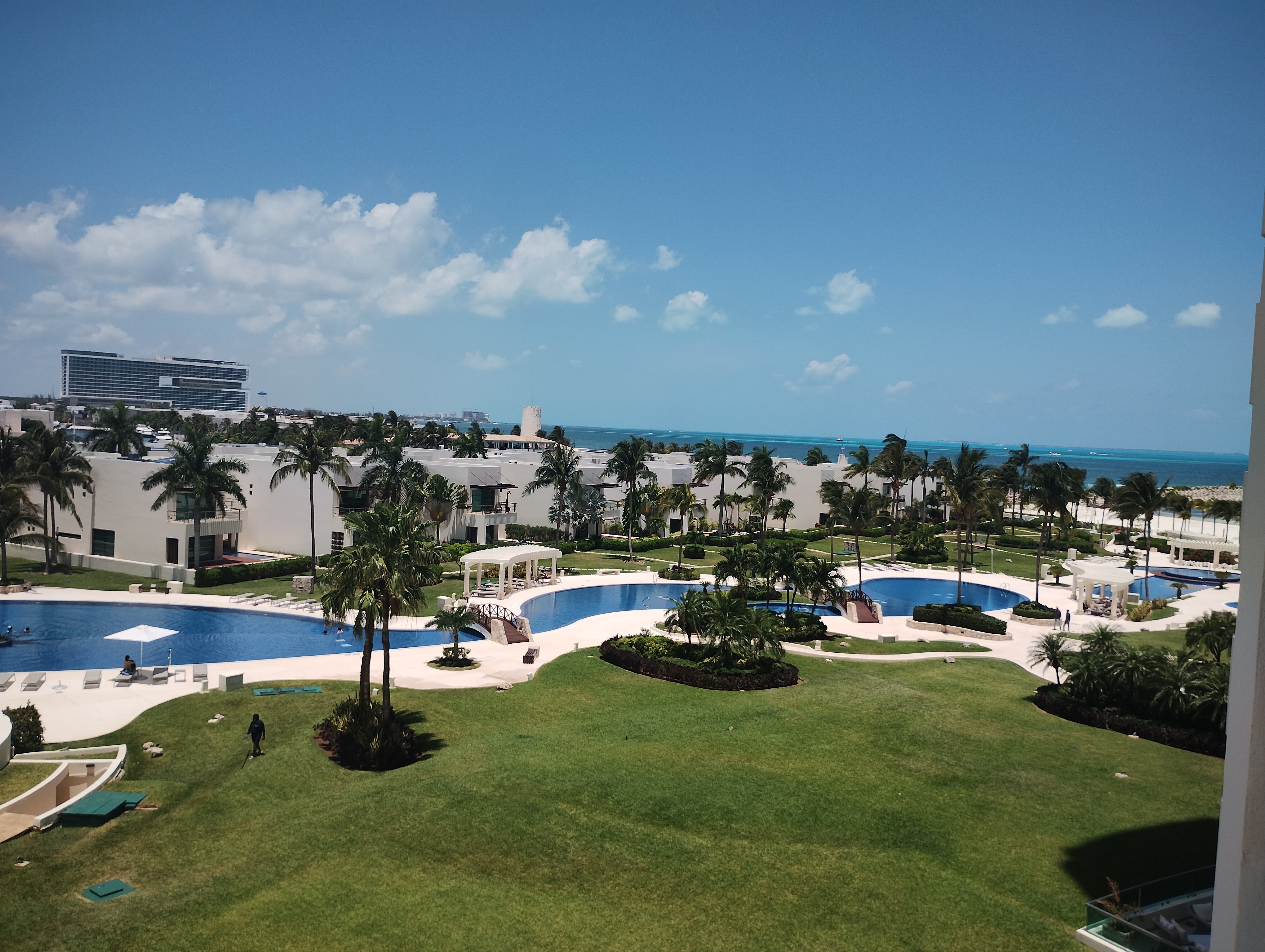 Departamento en venta, en Cancún , Quintana Roo, 3 recámaras, 4 baños — Departamento en venta en Puerto Cancún  (foto 3)
