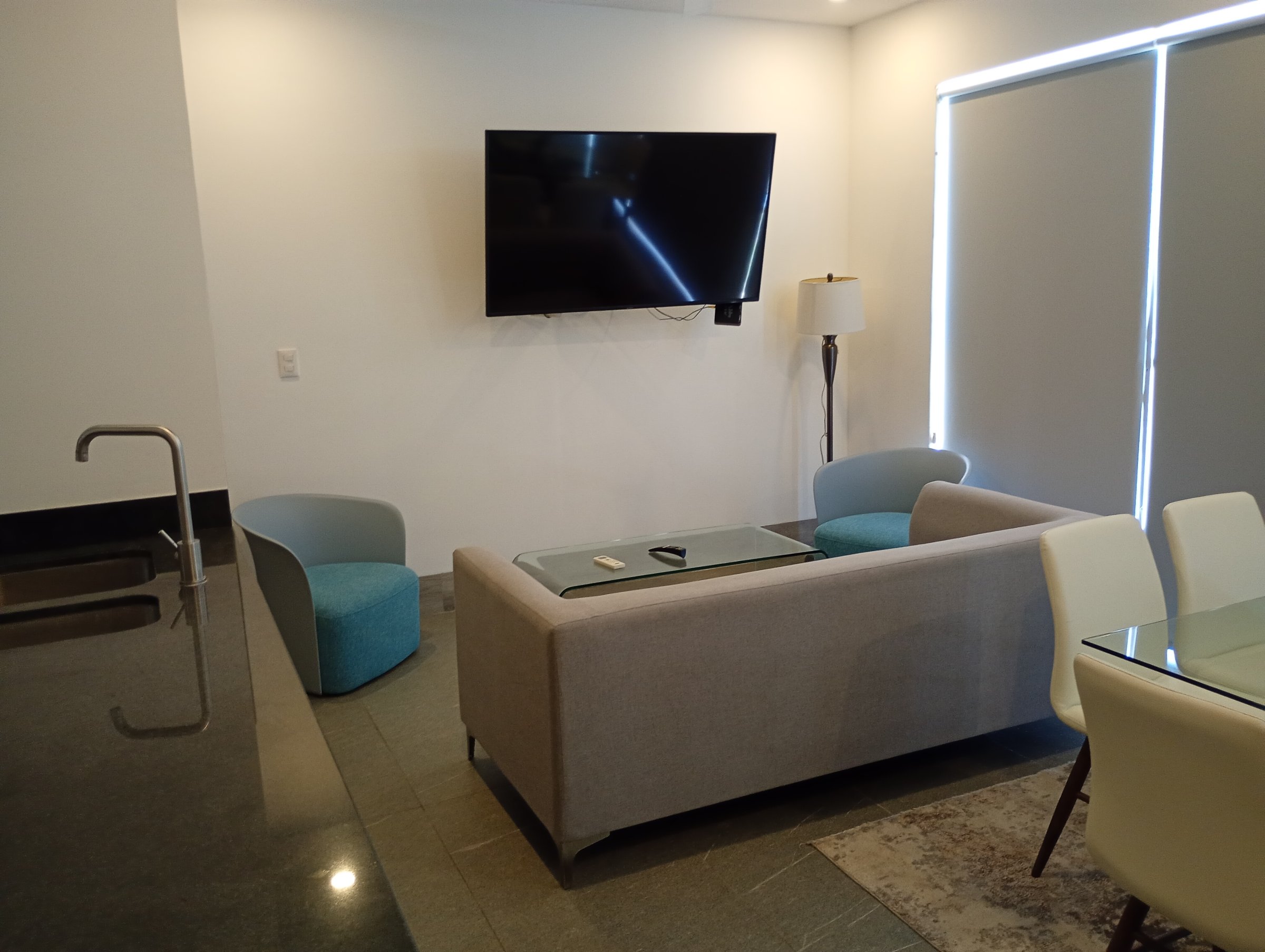 Departamento en renta, en Benito Juárez , Quintana Roo, 2 recámaras, 2 baños — Departamento amueblado en Renta en Cancún  (foto 4)