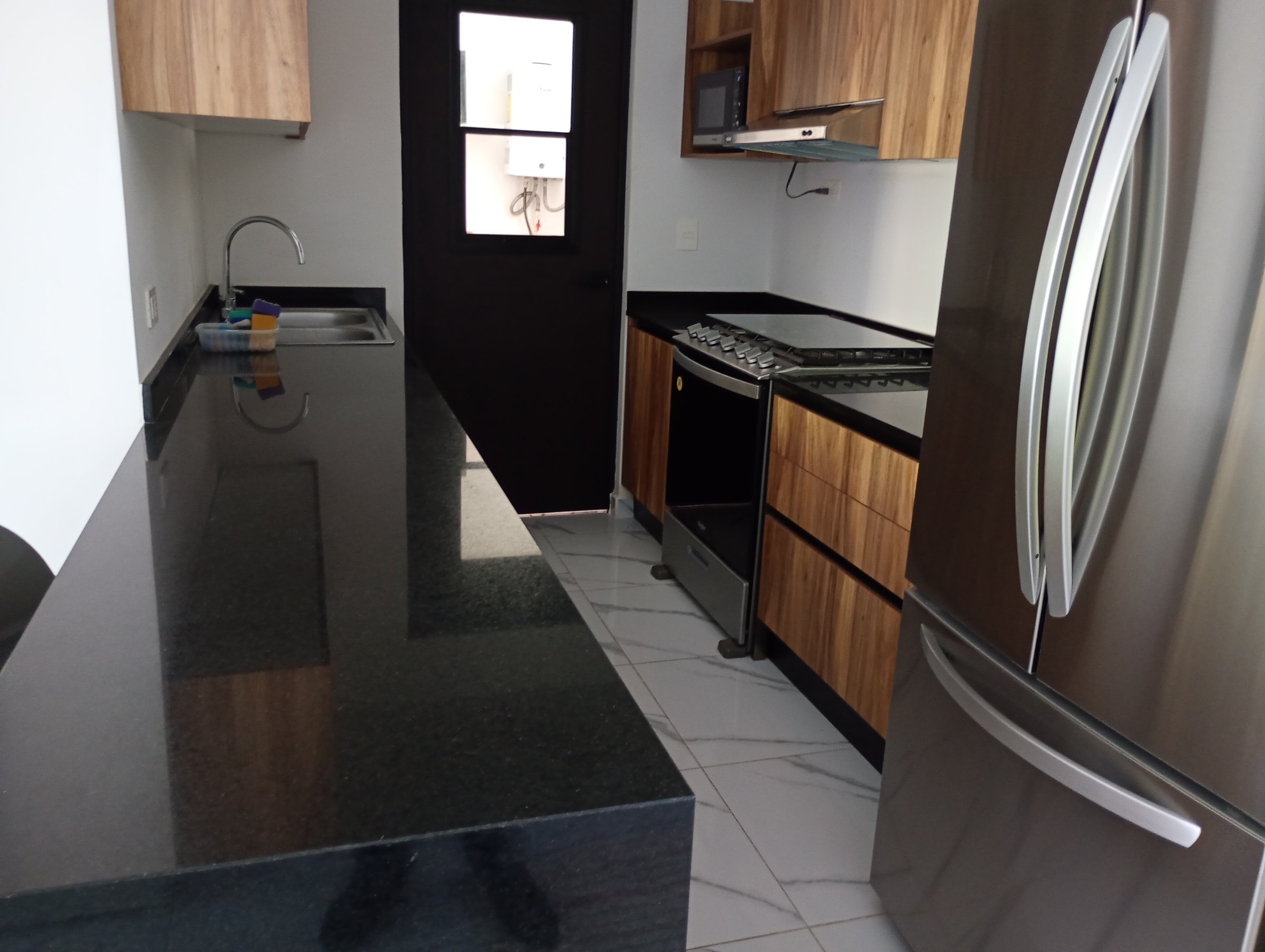 Departamento en venta, en Cancún, Quintana Roo, 2 recámaras, 2 baños — Departamento en Venta o Renta en Cancún  (foto 3)