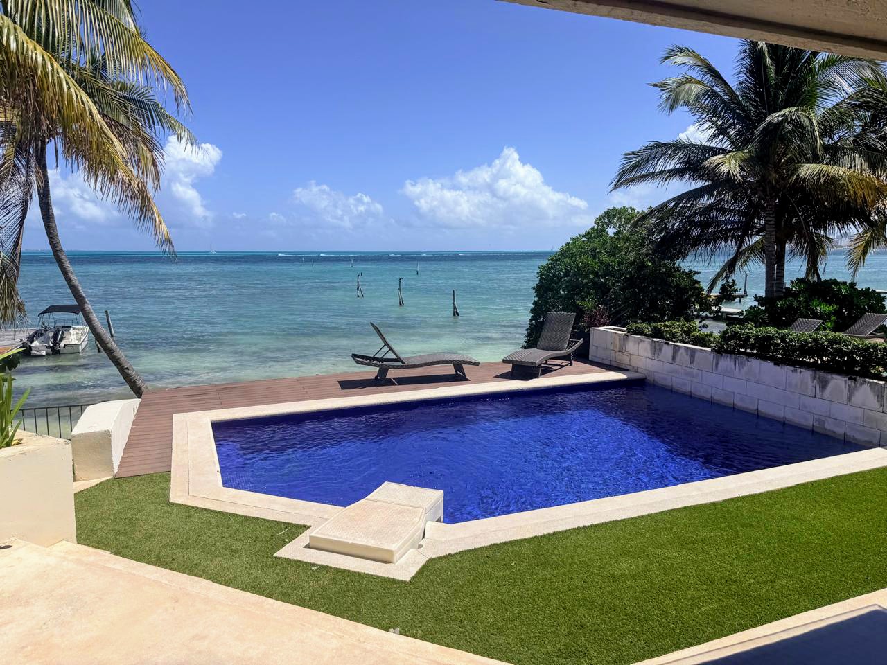 Casa en venta, en Cancún, Quintana Roo, 5 recámaras, 5 baños — Residencia en Venta en Zona Hotelera en Cancún