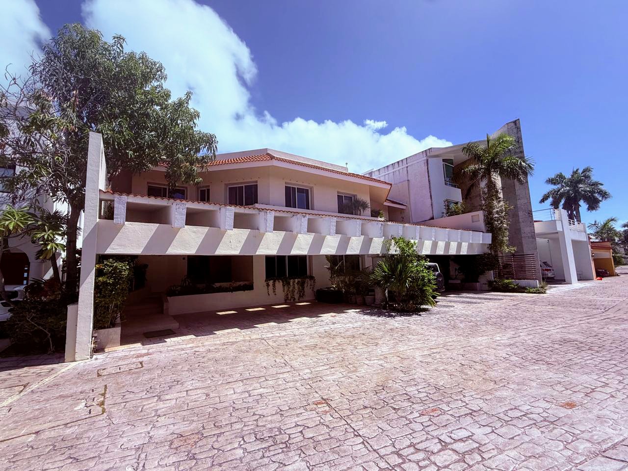 Casa en venta, en Cancún, Quintana Roo, 5 recámaras, 5 baños — Residencia en Venta en Zona Hotelera en Cancún  (foto 4)