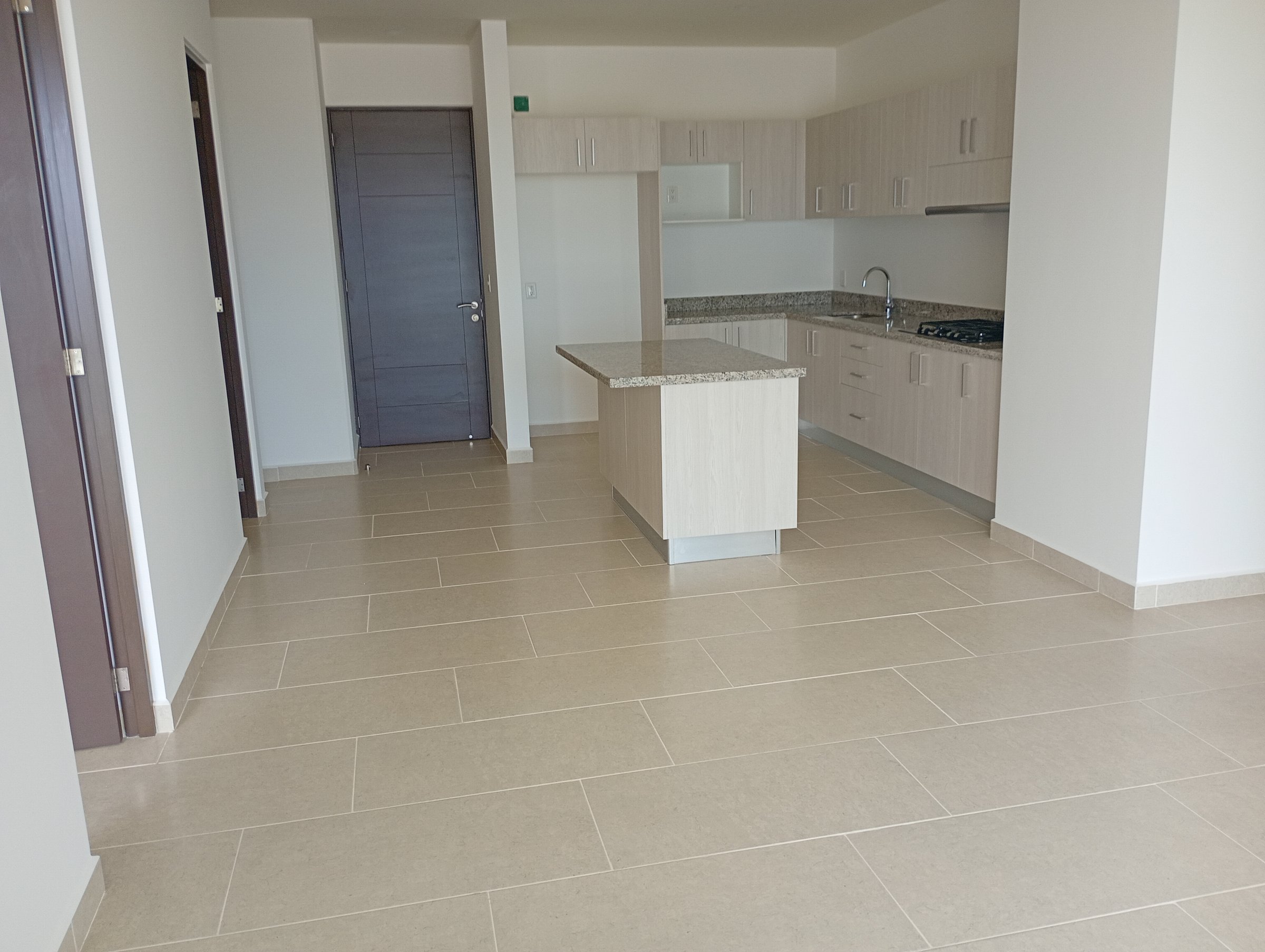 Departamento en venta, en Cancún, Quintana Roo, 2 recámaras, 2 baños — Departamento en Venta en  Cancún (foto 4)