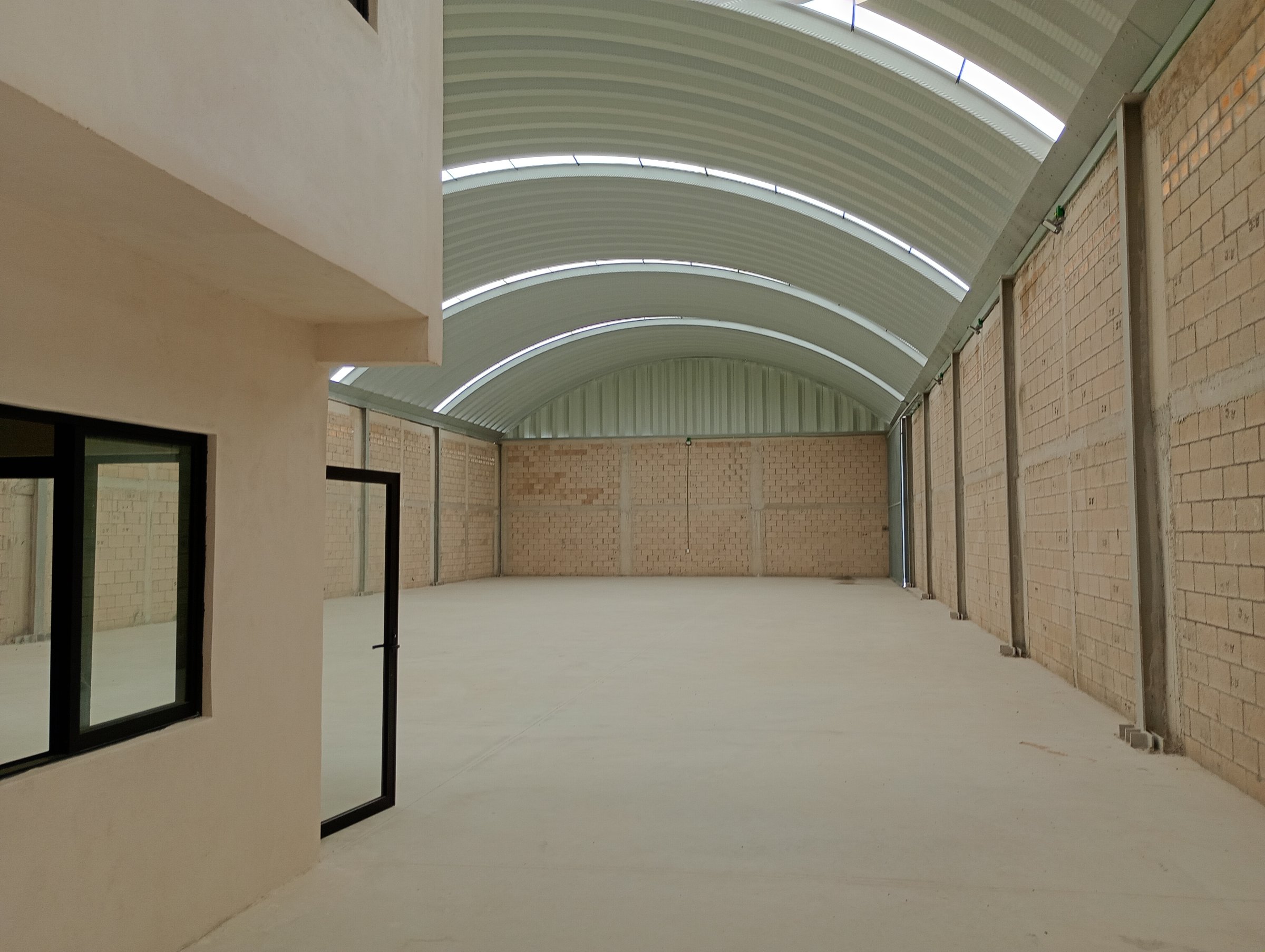 Comercial en renta, en Cancún, Quintana Roo, 1 baños — Bodega en Renta en Cancún (foto 4)