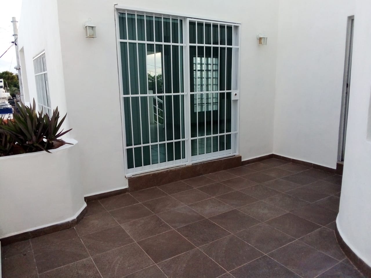 Casa en renta, en Cancún, Quintana Roo, 3 recámaras, 2 baños — Casa en Renta en  Cancún (foto 2)