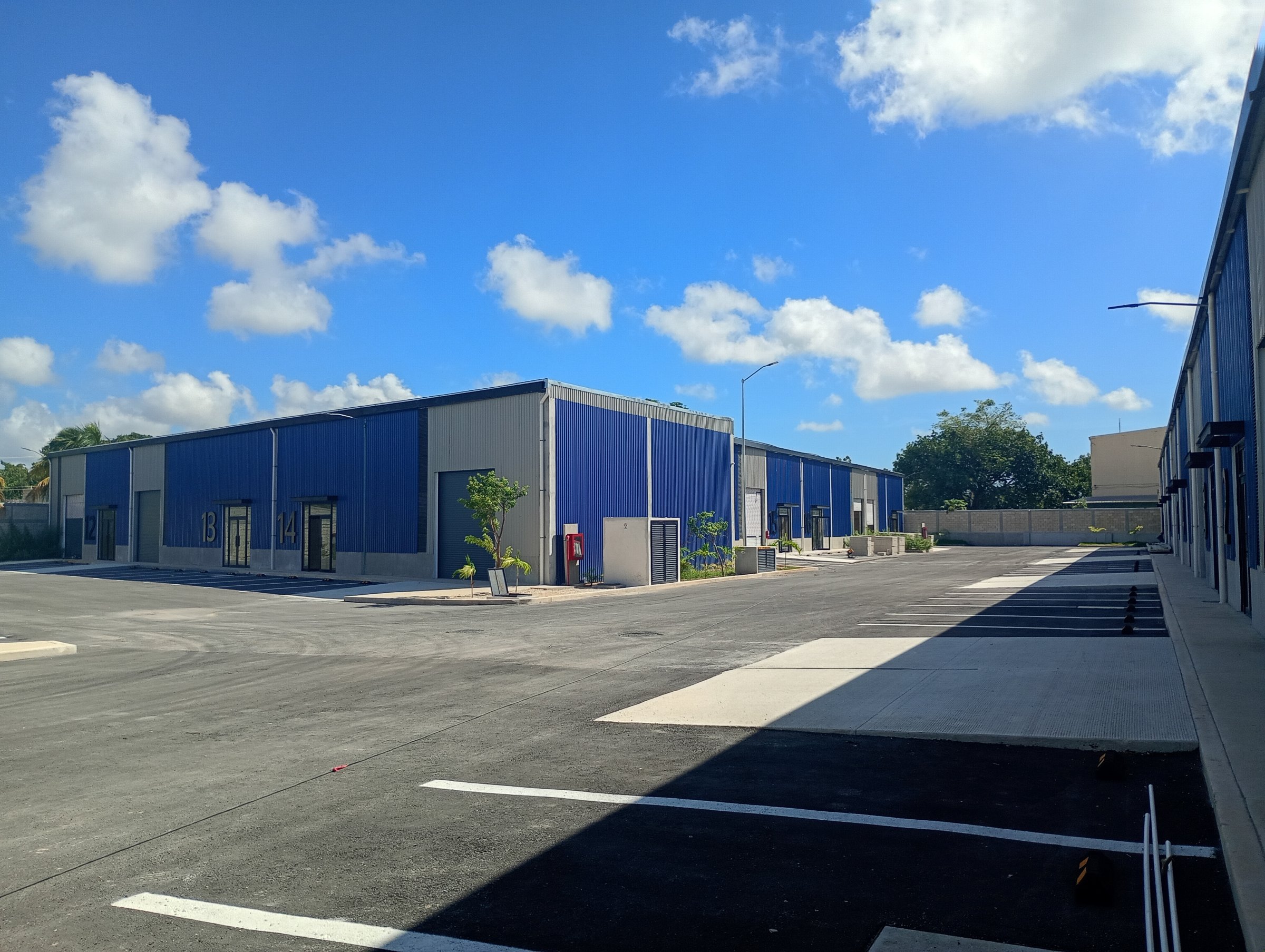 Comercial en venta, en Cancún, Quintana Roo — Bodega en venta en Cancún
