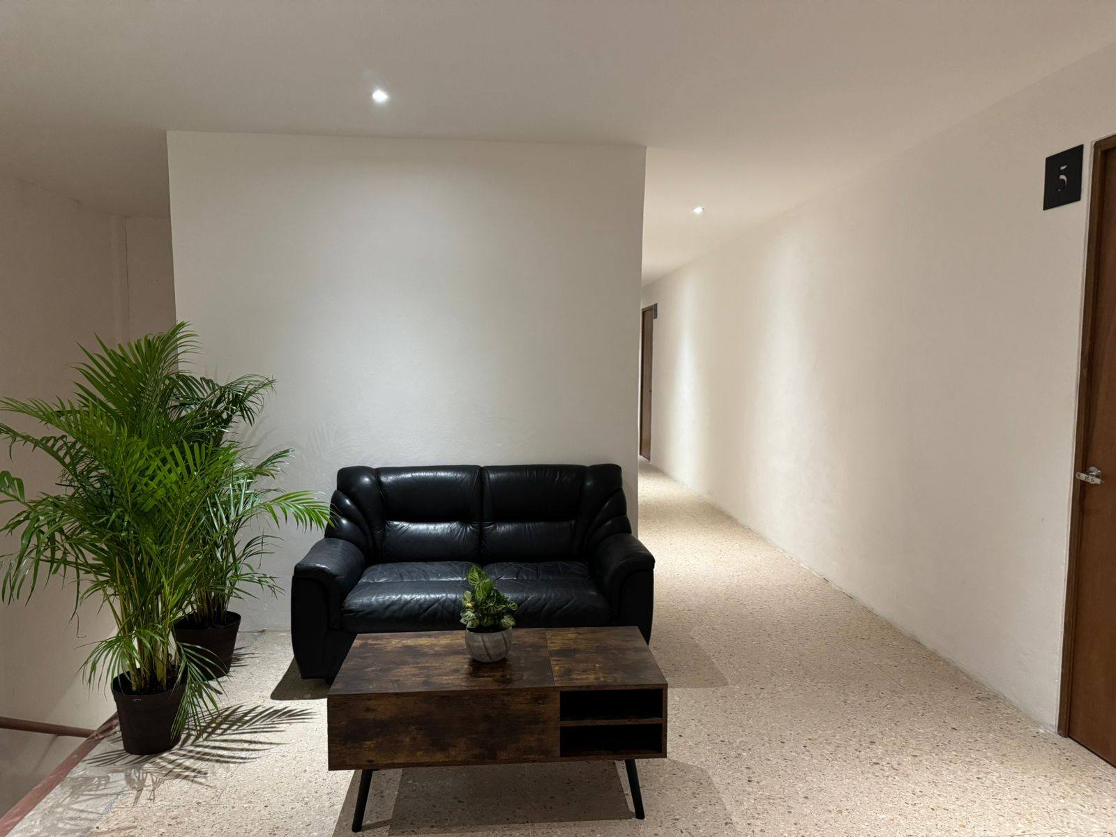 Departamento en renta, en CANCUN, Quintana Roo, 1 recámaras, 1 baños — Rento Estudio Amueblado en Cancun, cerca ADO Av Tulum y Av Uxmal Inc. Servicios (foto 4)