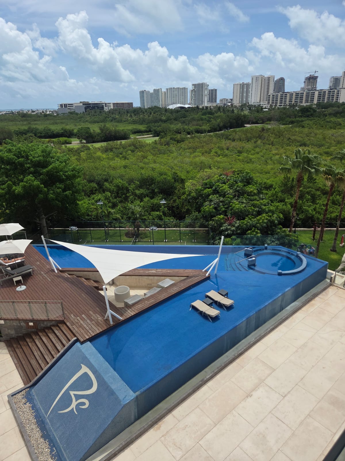 Departamento en renta, en CANCUN, Quintana Roo, 3 recámaras, 3 baños — Departamento amueblado en renta, Be Towers, Puerto Cancún  (foto 4)