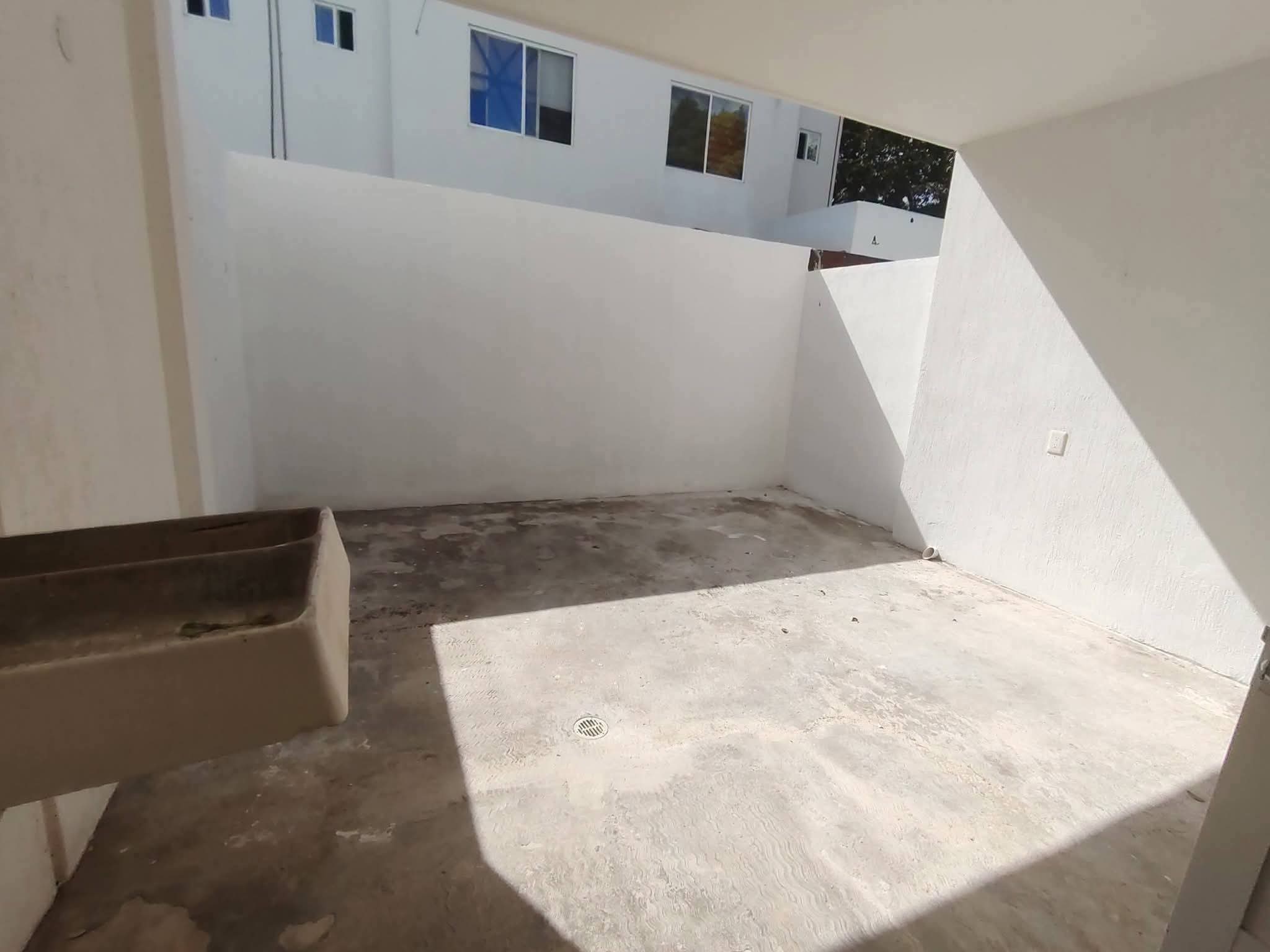 Casa en Venta y Renta en Jardines del Sur 4, Benito Juárez 9