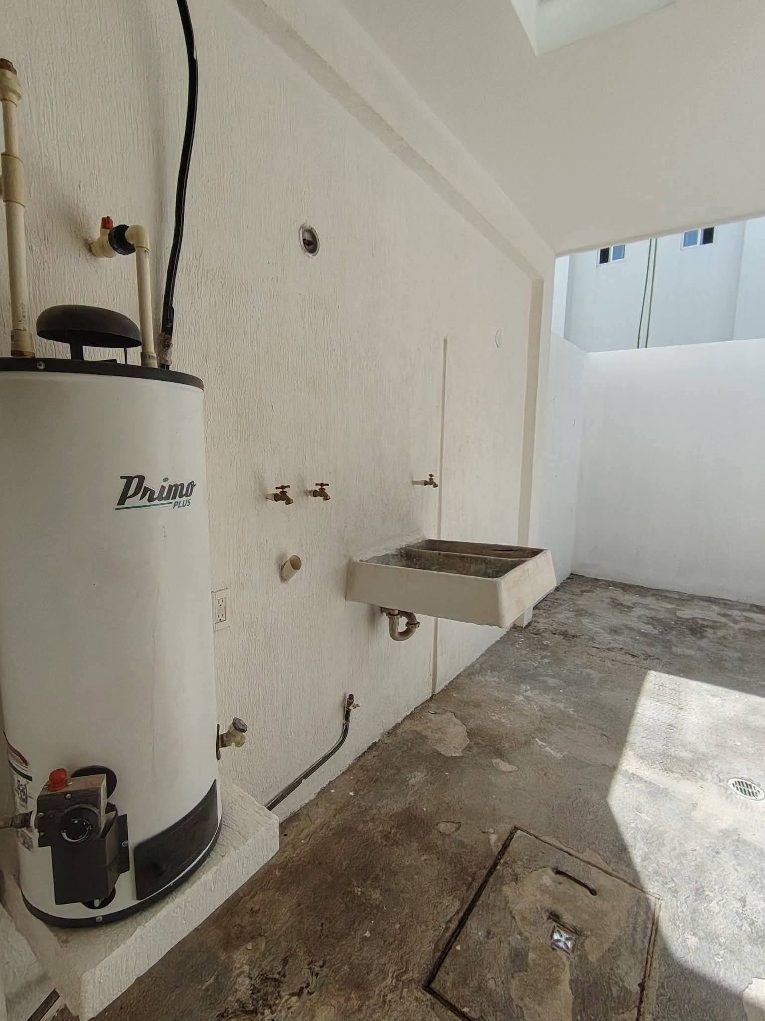 Casa en Venta y Renta en Jardines del Sur 4, Benito Juárez 10