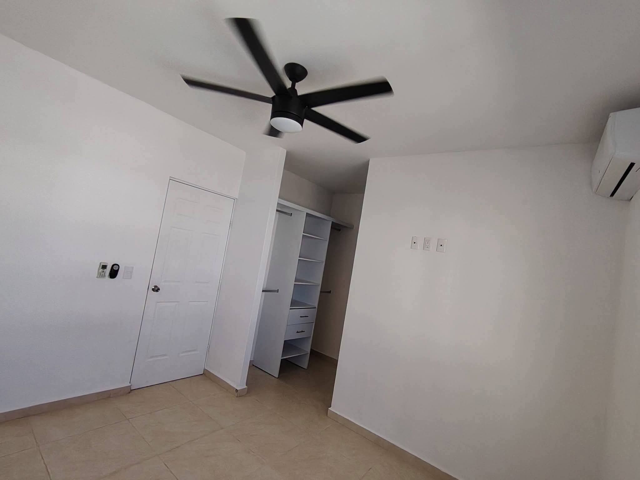 Casa en Venta y Renta en Jardines del Sur 4, Benito Juárez 17