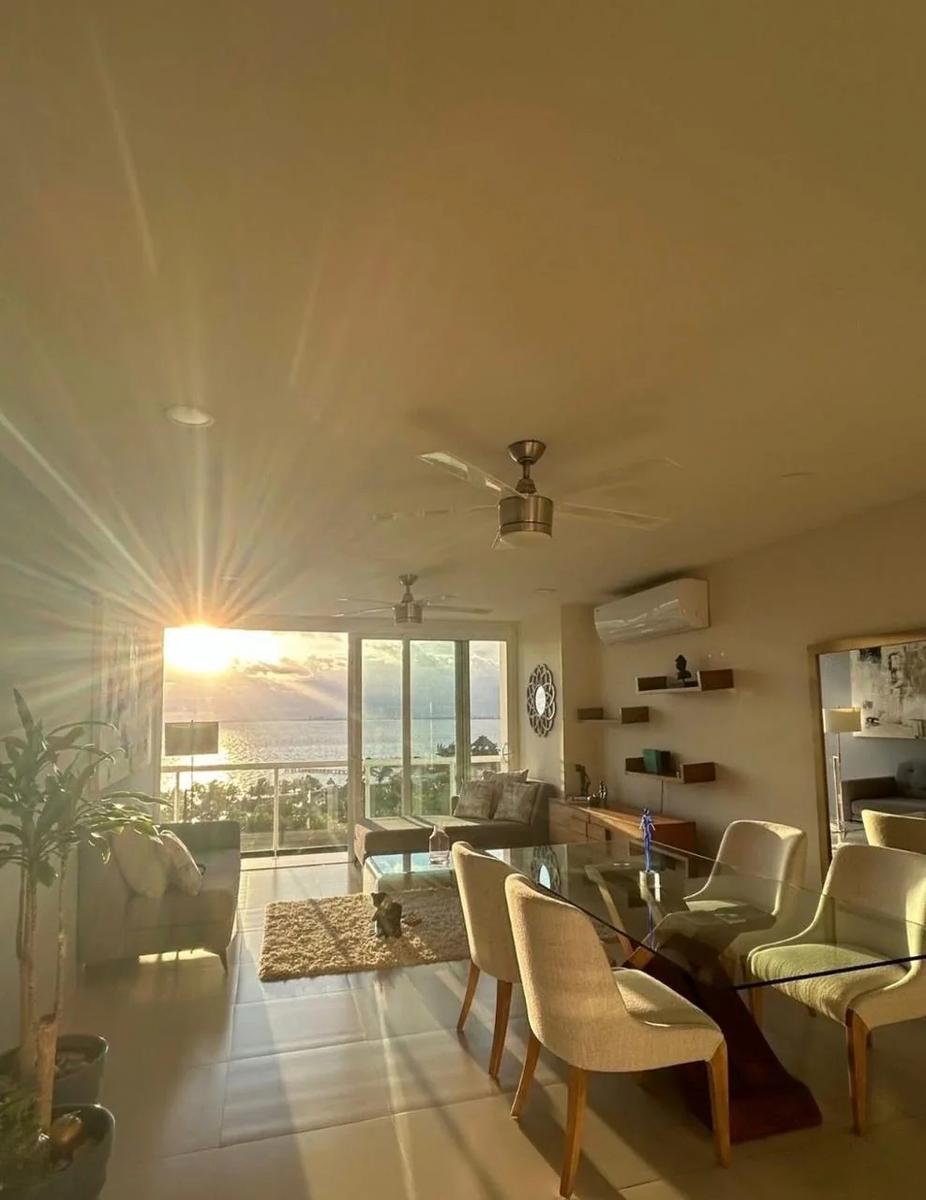 Departamento en venta, en Cancún, Quintana Roo, 2 recámaras, 2 baños — Departamento en Venta en Puerta del Mar, Amara Beachfront Condos, Cancún (foto 4)