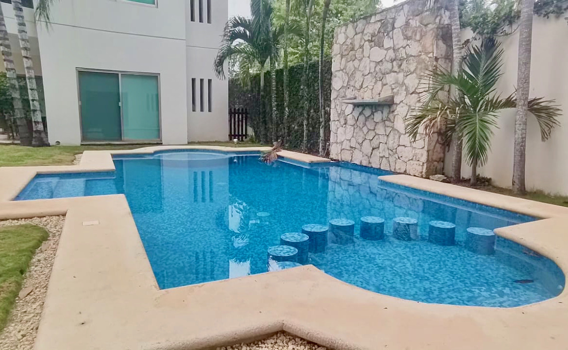 Departamento en venta, en Cancún, Quintana Roo, 3 recámaras, 2 baños — Departamento en Venta en Colegios, Cancún (foto 2)