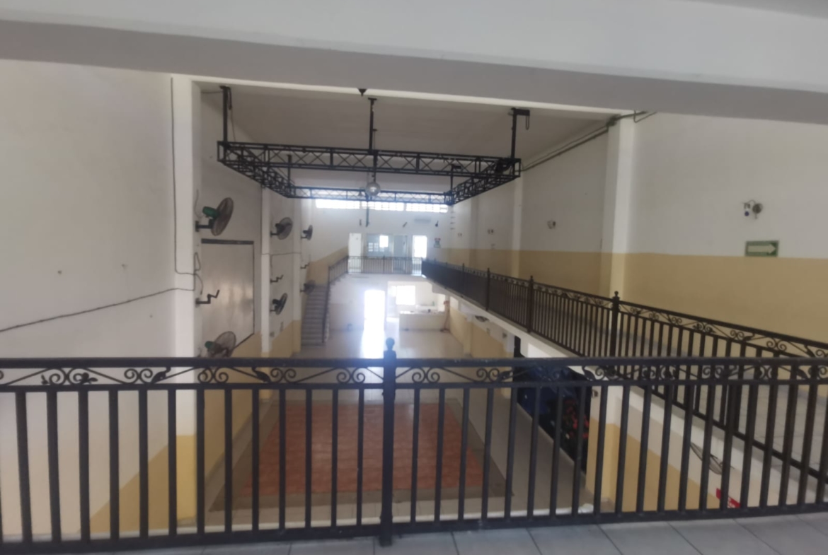 Comercial en venta, en Cancún, Quintana Roo, 6 baños — Bodega Comercial en Venta en Cancún, 360 m² (foto 4)