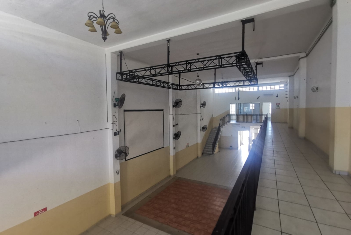 Comercial en venta, en Cancún, Quintana Roo, 6 baños — Bodega Comercial en Venta en Cancún, 360 m² (foto 3)