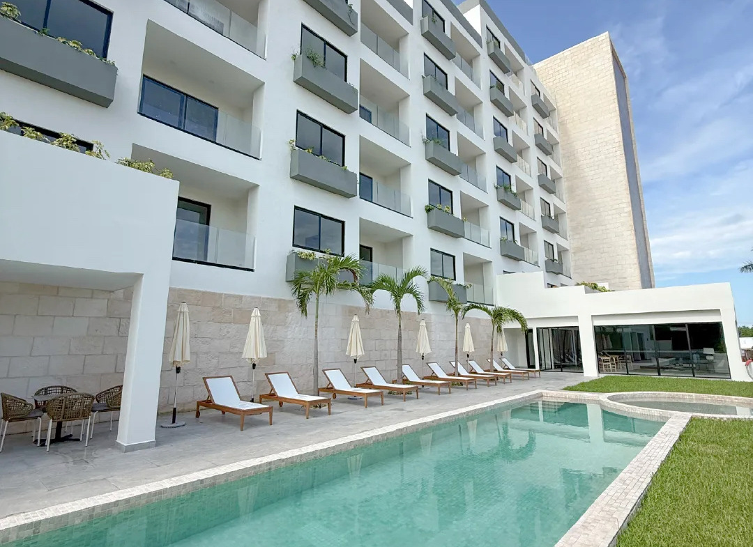 Departamento en venta, en Cancún, Quintana Roo, 2 recámaras, 2 baños — Departamento en Venta en Zelva 44, Río Residencial, Cancún (foto 2)