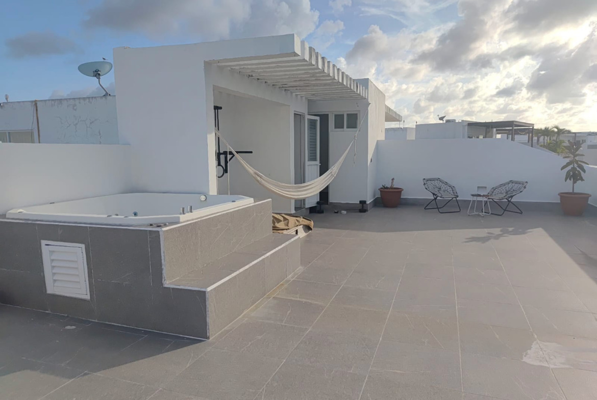 Departamento en venta, en Cancún, Quintana Roo, 3 recámaras — Penthouse en Venta, Precio de Remate, Altura Residencial Cumbres, Cancún (foto 3)