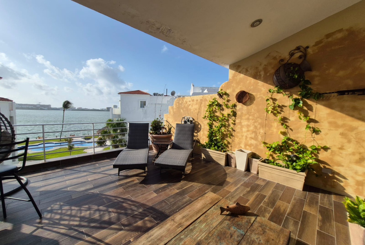 Departamento en venta, en Cancún, Quintana Roo, 2 recámaras, 2 baños — Penthouse en Venta en Condo Azul 24, Pok Ta Pok, Cancún (foto 2)