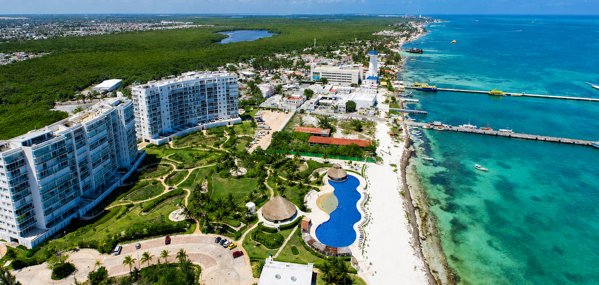 Departamento en venta, en Cancún, Quintana Roo, 2 recámaras, 2 baños — Departamento de Lujo Frente al Mar en Venta en Amara Cancún | 149 m² (foto 3)
