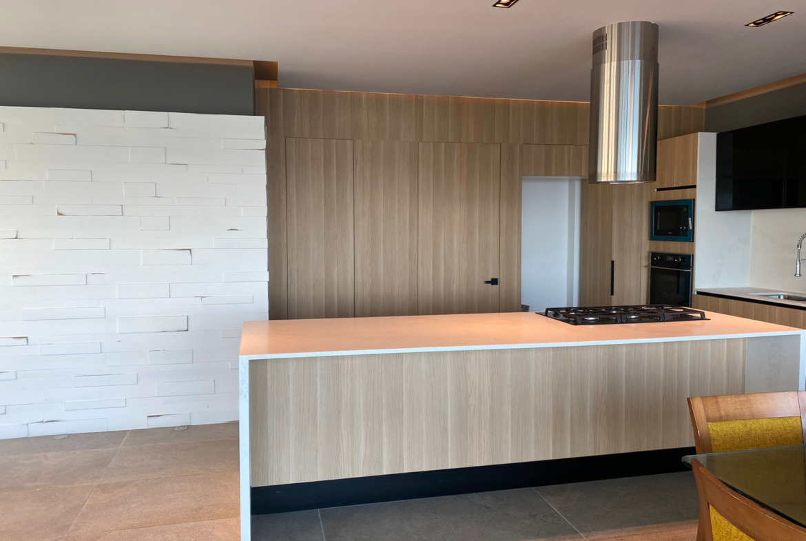 Departamento en venta, en Cancún, Quintana Roo, 3 recámaras, 3 baños — Departamento en Venta en Residencial La Playa, Cancún | 204 m² Frente al Mar (foto 4)