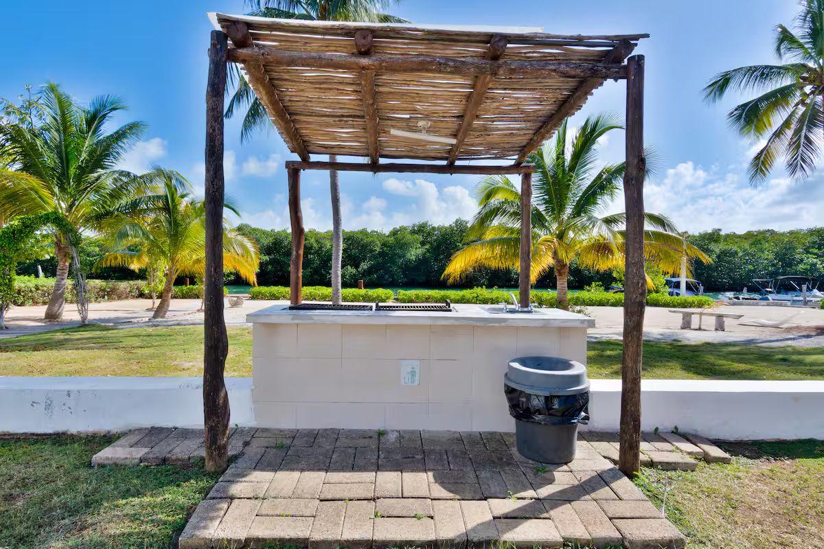 Departamento en renta, en Cancún, Quintana Roo, 3 recámaras, 2 baños — Departamento en Renta en Zona Hotelera, Cancún (foto 4)