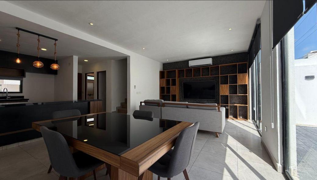 Casa en renta, en Cancún, Quintana Roo, 3 recámaras, 3 baños — Casa en Renta en Residencial Arbolada, Cancún (foto 3)